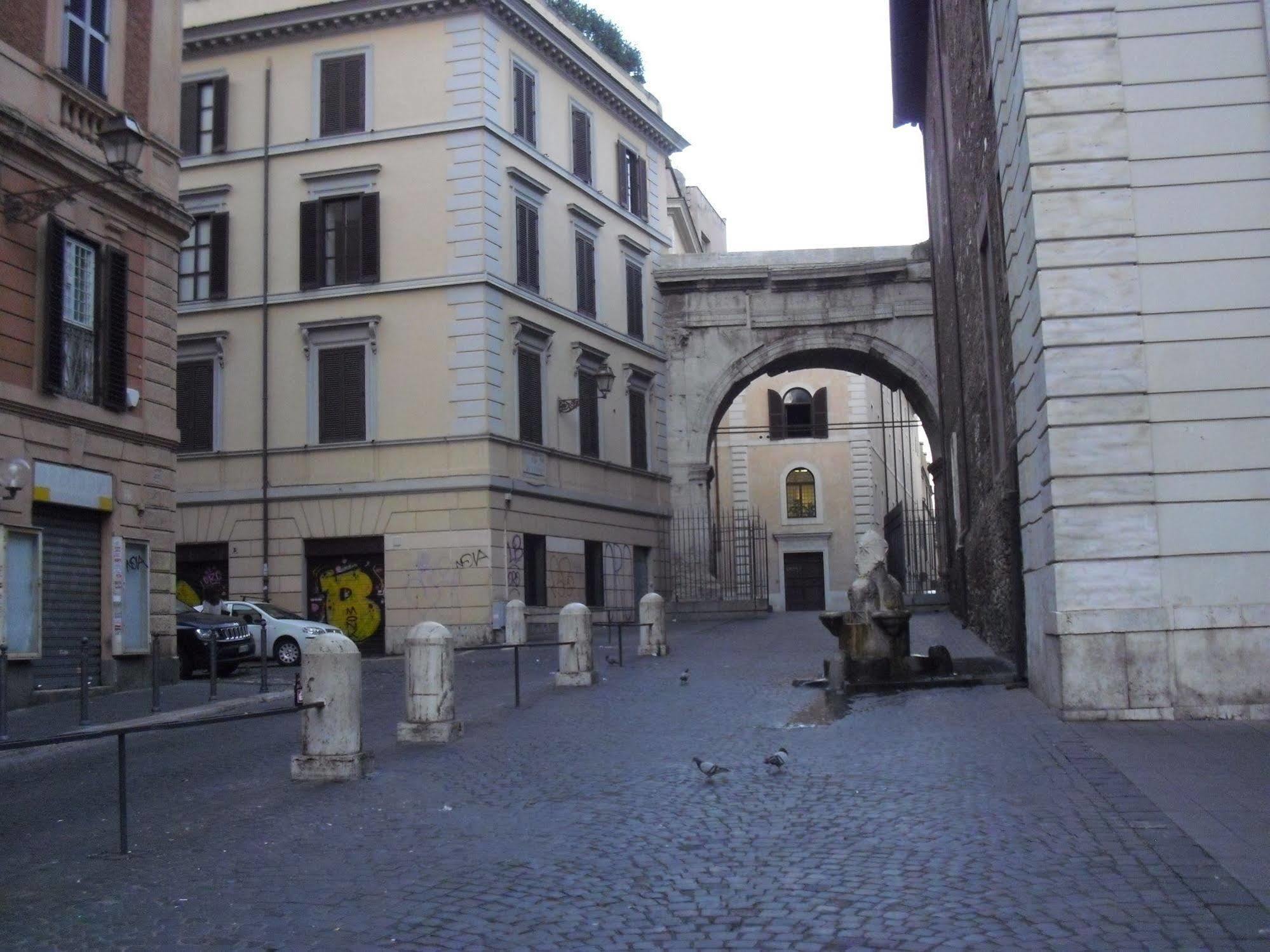 Carlo Alberto House Rome Buitenkant foto